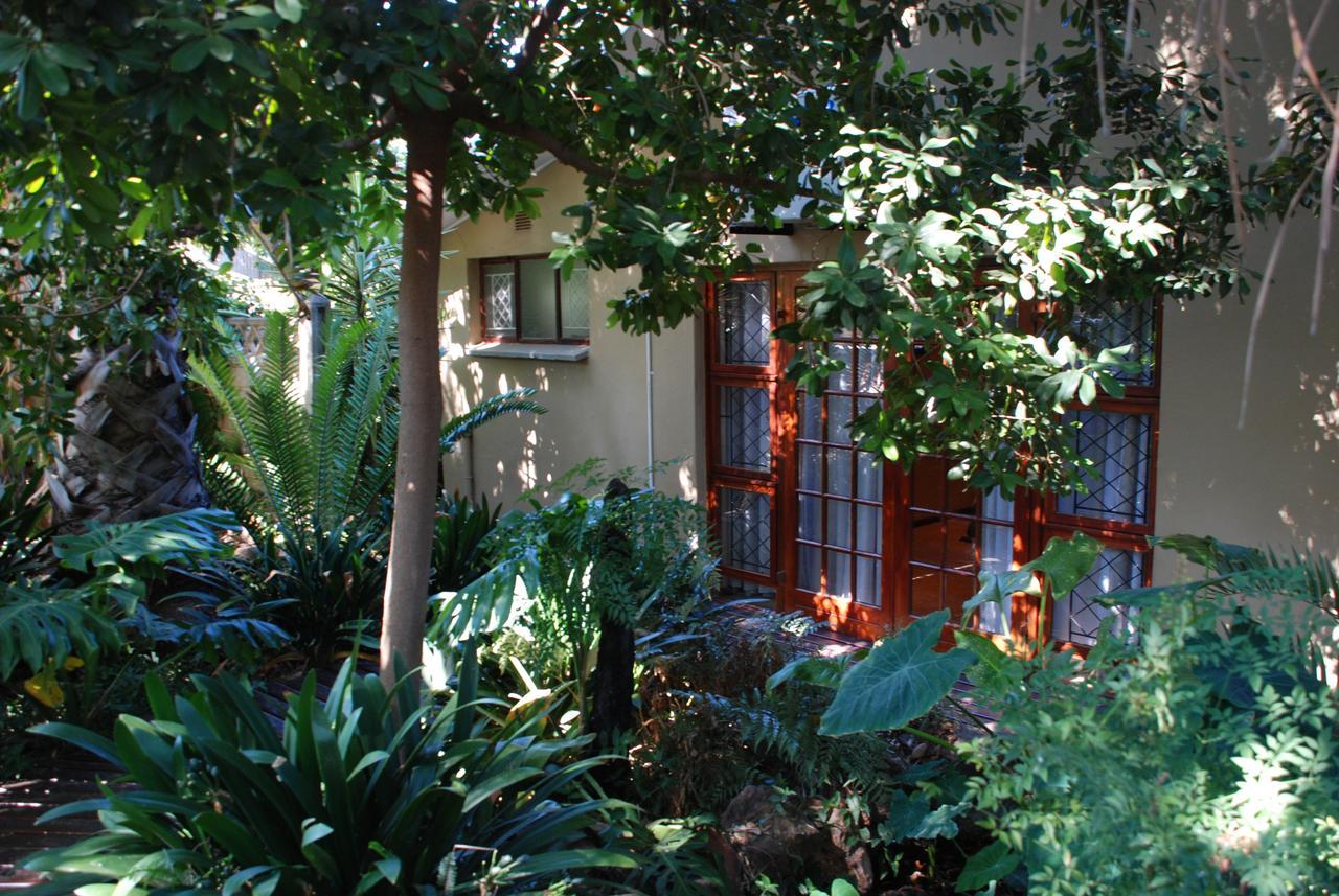 أوتشورن 86 On Langenhoven Bed & Breakfast المظهر الخارجي الصورة
